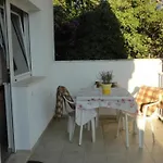 Elelu Διαμέρισμα